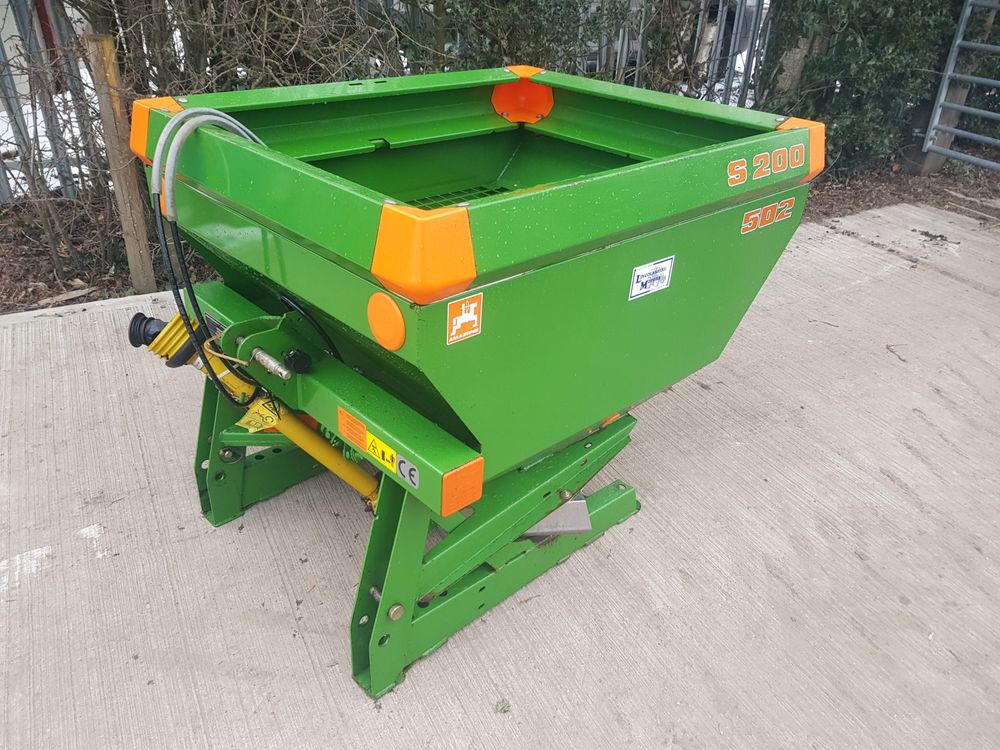 Amazone ZAXW Fert Spreader