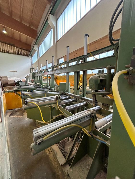 Hundegger P8 Joinery machine