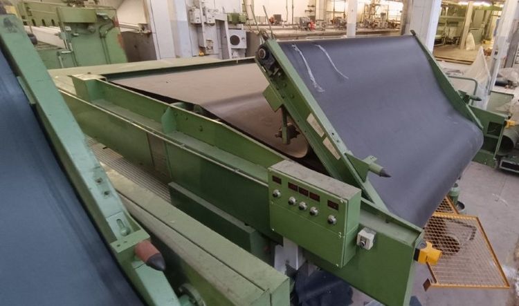 2 Hergeth 671 / 132 & 133 Crosslapper