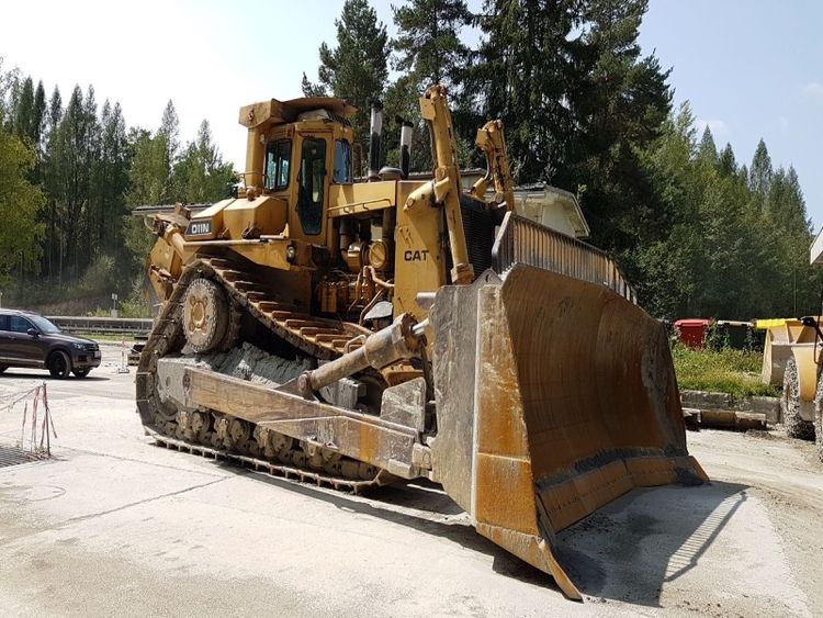 Caterpillar D 11 N Track Buldozer