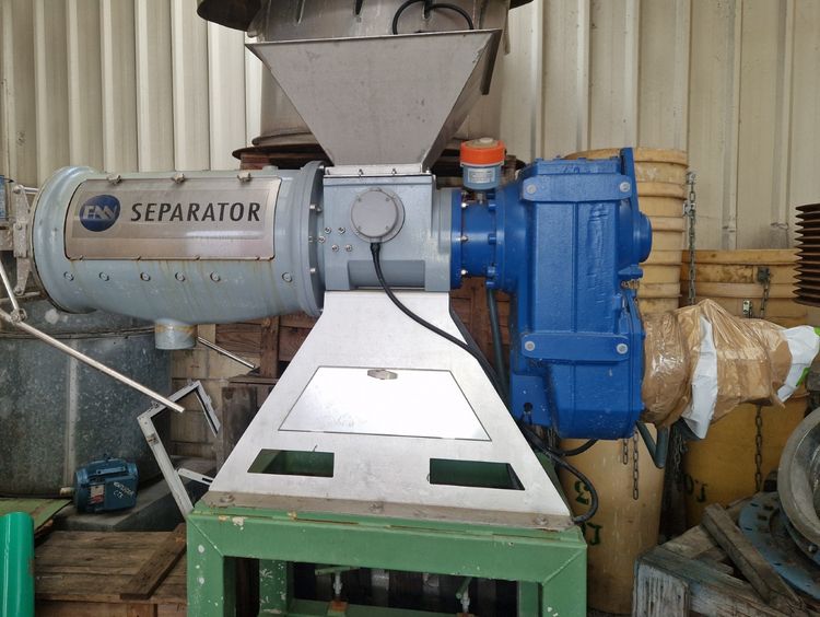 sludge separator  of capacity 72 m3/ hour