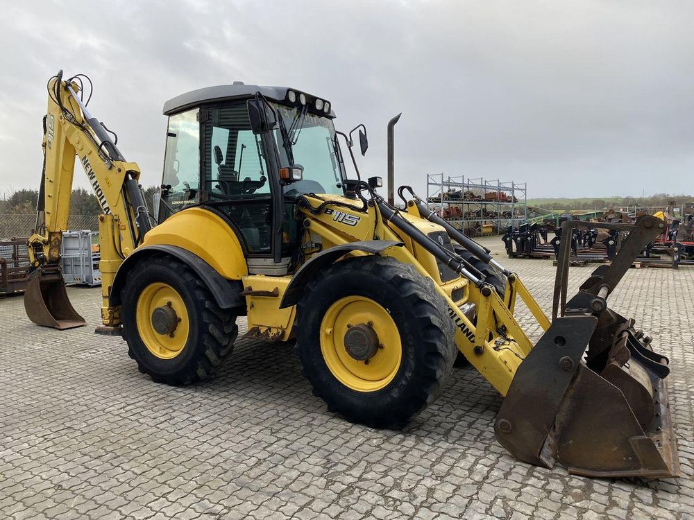 New Holland LB1154PS Backhoe Loader
