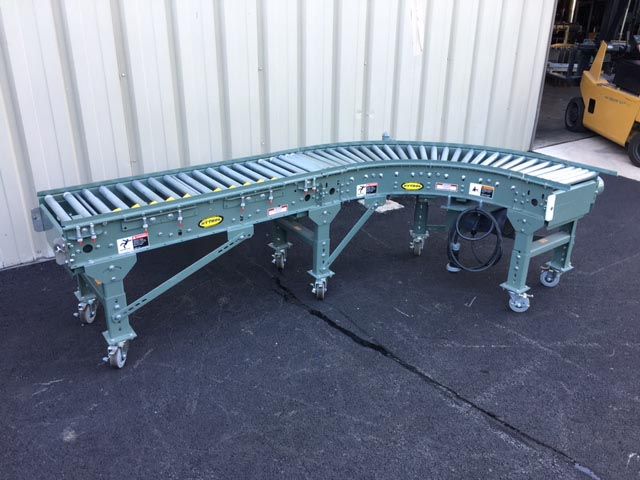 Hytrol Powered 90 Degree Case Conveyor Curve