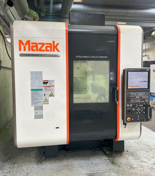 Mazak Variaxis 630-5x III 5  Axis