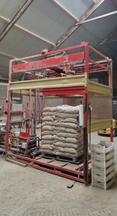 Kloppenburg Wibo 6 Palletizer for bags