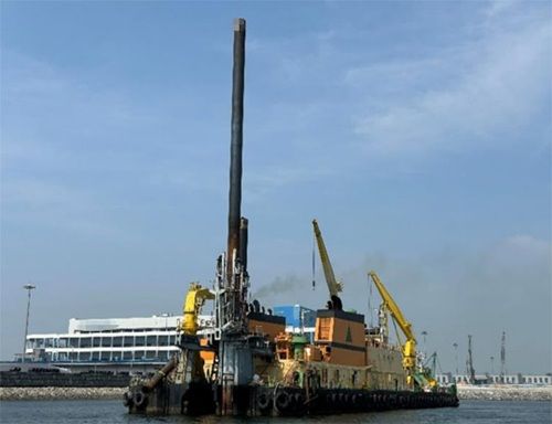Hyundai Heavy Industries (HHI) CUTTER SUCTION PUMP DREDGE Gross Tonnage 2,846 t