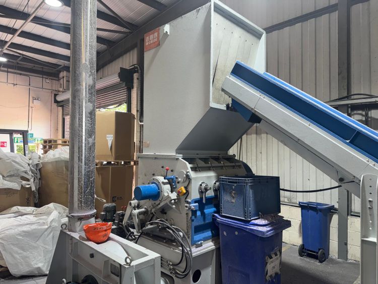 WPS 1200 Single Shaft Shredder