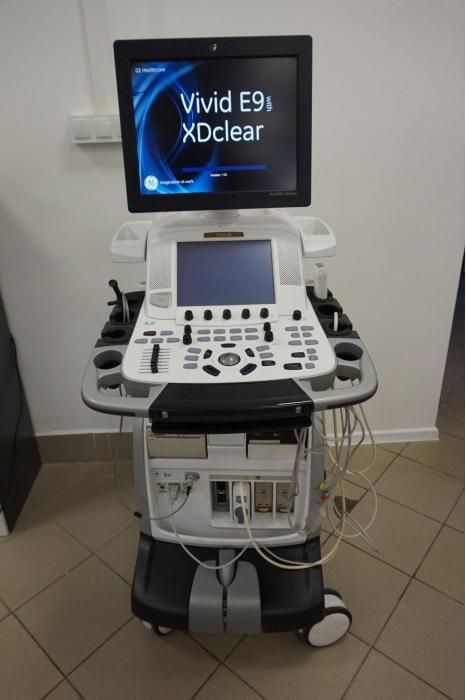 GE Vivid E9 XDclear Ultrasound Machine