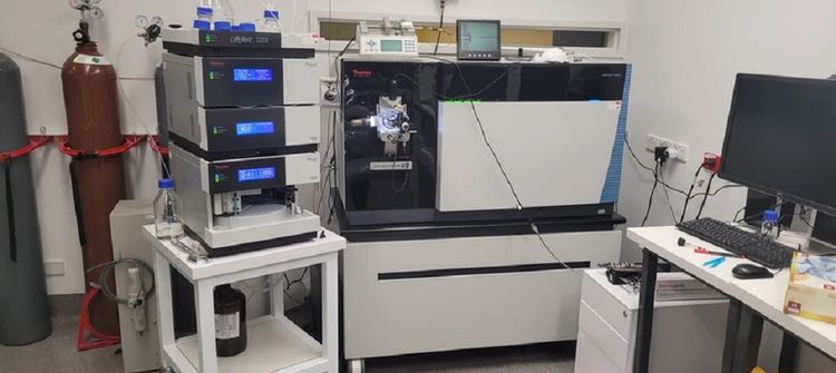 Thermo Orbitrap Fusion™ Tribrid™ Mass Spectrometer with ETD