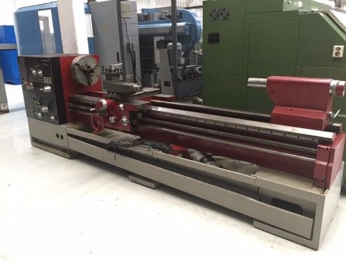 Mondiale Engine Lathe Max. 710 rpm Nordic 25