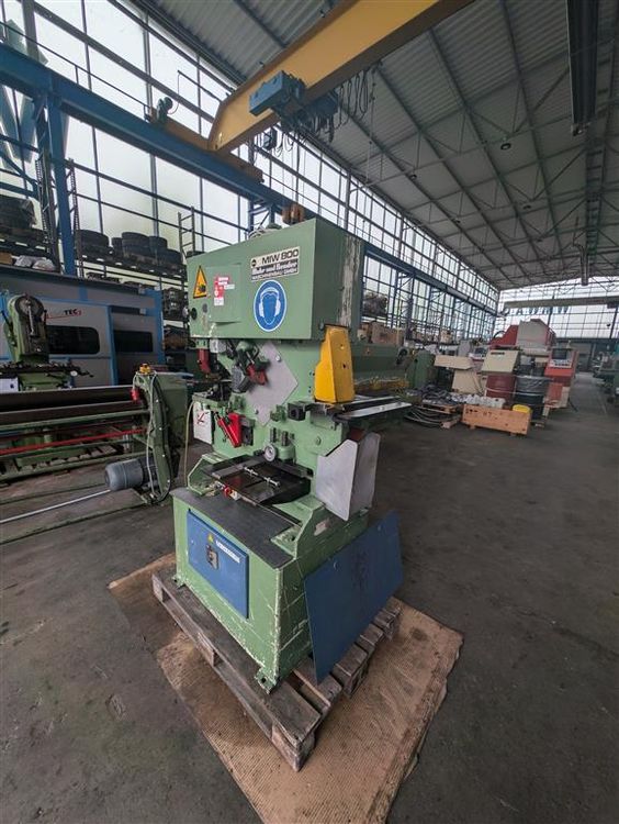 Muhr & Bender MIW800