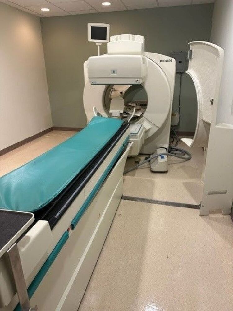 Philips Axis System Dual Head Gamma Camera