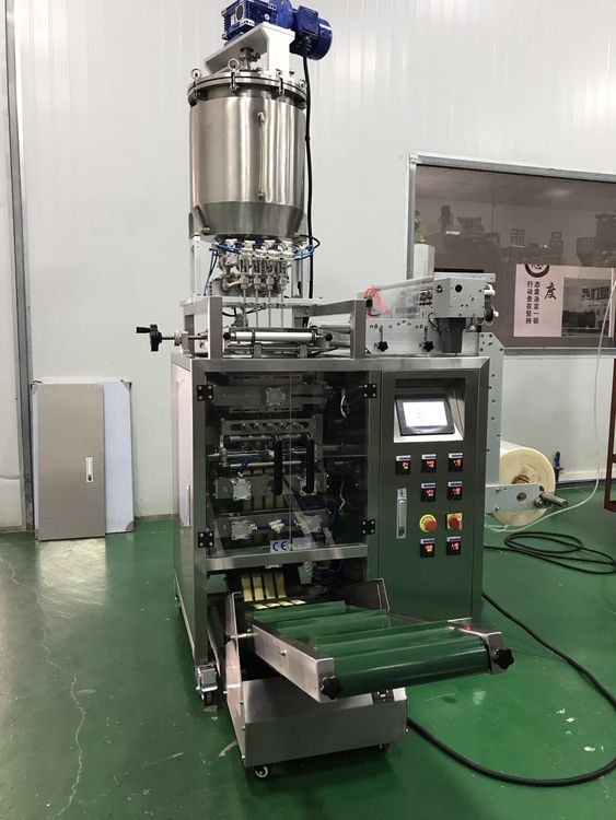 720Y-4 Head Liquid Packing Machine