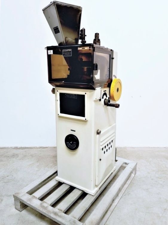 Ronchi AM 13/8 ROTARY TABLET PRESS