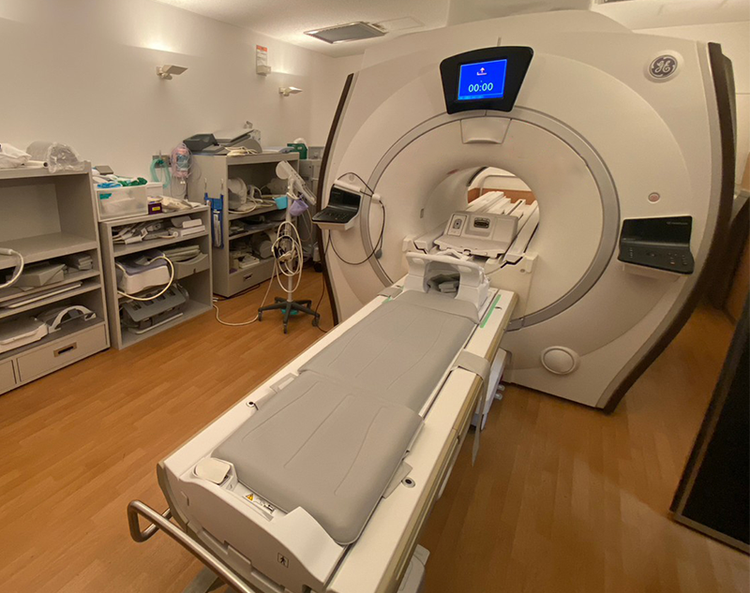 GE Healthcare Discovery MR750w MRI