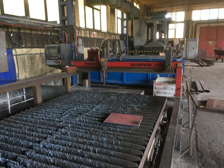 Pierce SCORPION 2500 GP CNC CONTROL