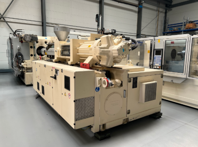 Krauss Maffei KM 800 – 6100 MX 800 T