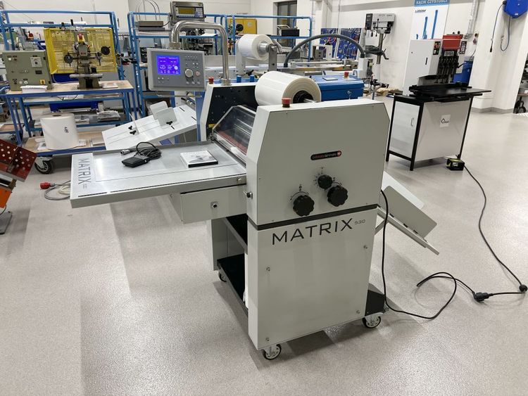 Matrix MX 530 Semi-automatic laminating machine