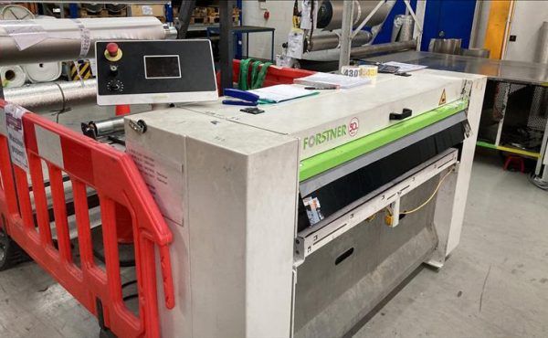 Forstner SLIT CUT 1250 x 1 mm  Speed: 25 m/min