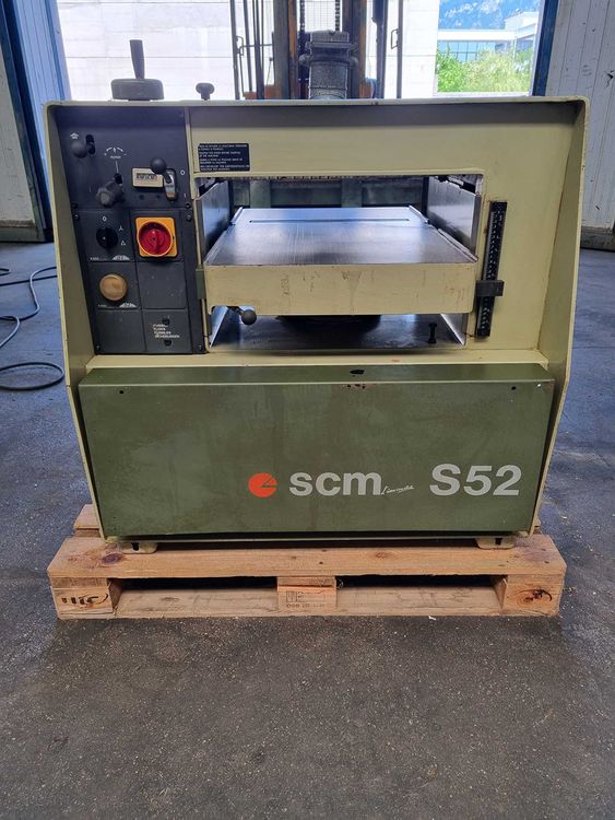 SCM S52