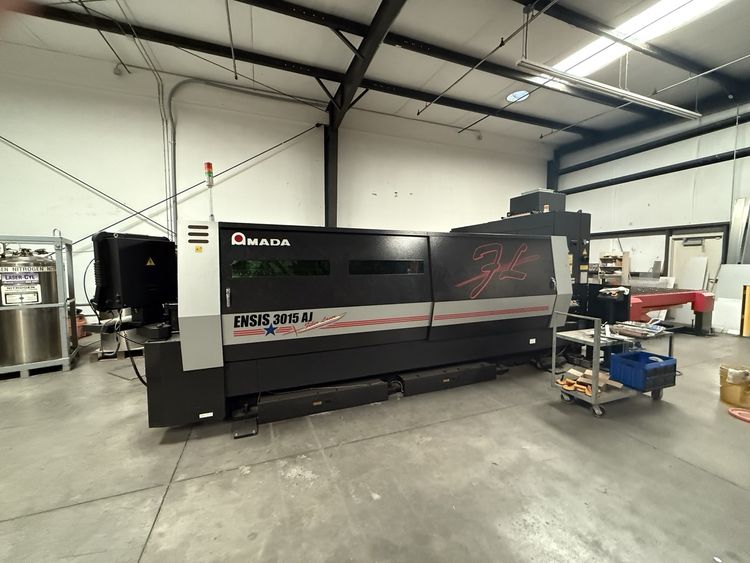 Amada Ensis 3015 AJ Amada AMNC 3i Control