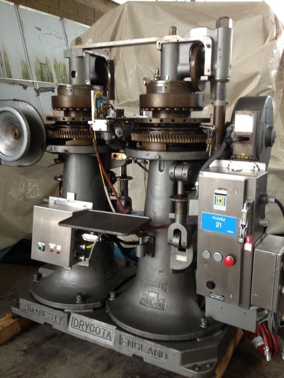 Manesty DRYCOTA ROTARY TABLET PRESS