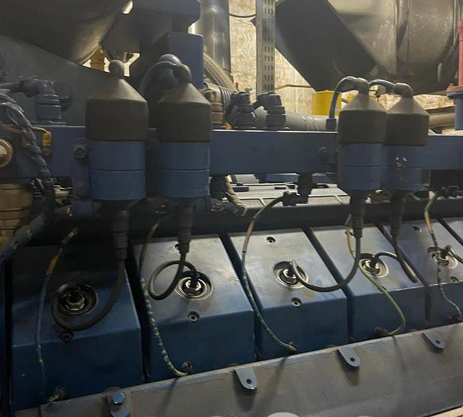2 MWM TCG 2016V12C Natural Gas Generator Set