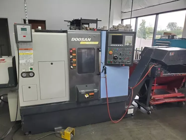 Doosan LYNX 220A 3 Axis