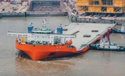 Self-Propelled Deck Barge 25,000 DWT