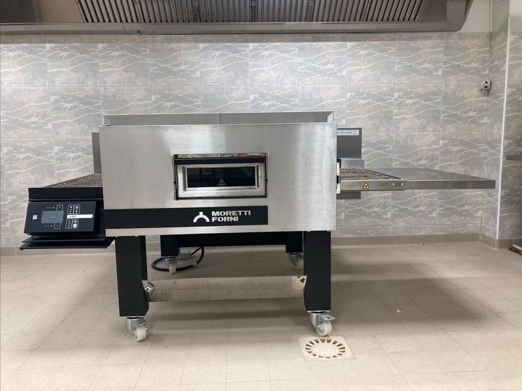 Moretti Forni Conveyor Oven