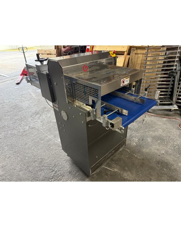 Gasparin 150N Conveyor Bread / Pastry Slicer
