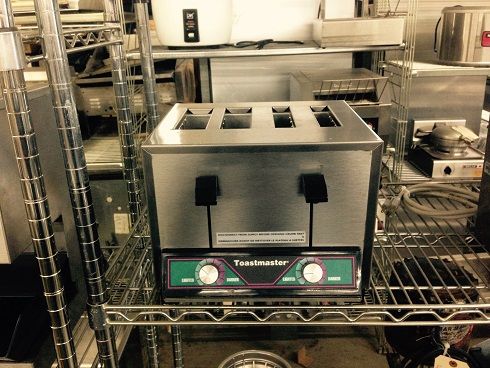 Toastmaster HT409 Toaster
