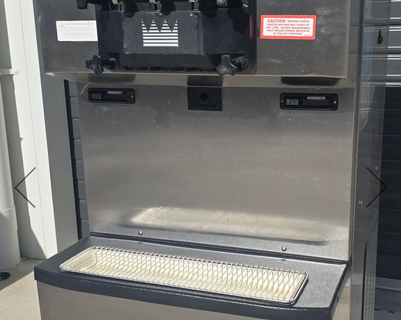 Taylor C713, Crown Soft Serve Machine