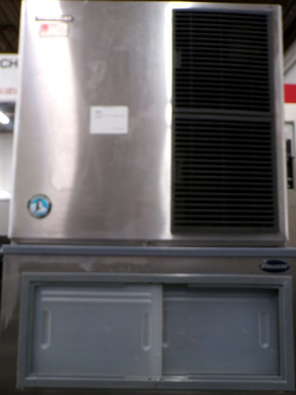 Hoshizaki 800 LB. ICE MACHINE
