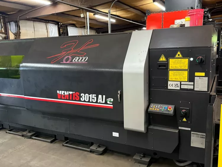Amada VENTIS 3015 AJ Amada AMNC 4ie CNC