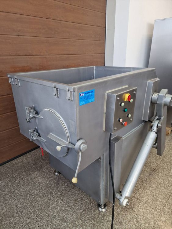 MM SERVICE Mixer