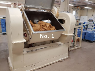 2 Nagema DMK 400 Double sigma blade mixer for biscuits