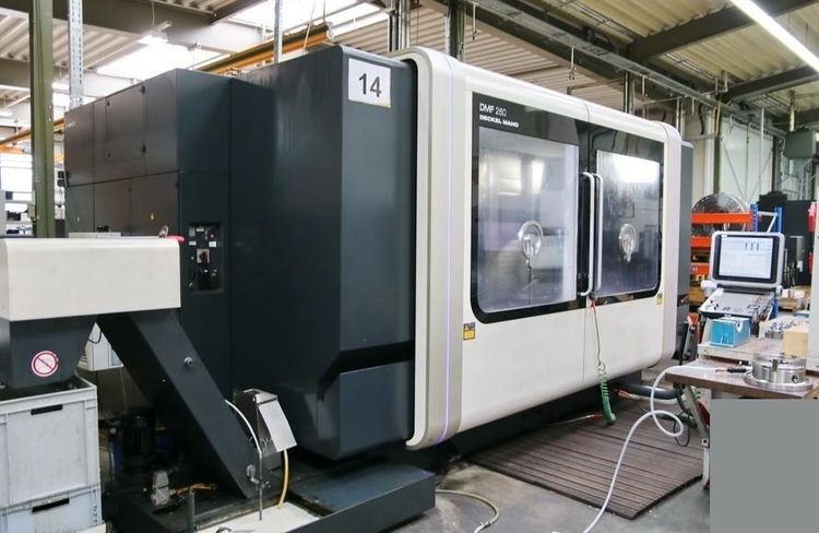 Deckel Maho DMF 260 New Design 3 Axis