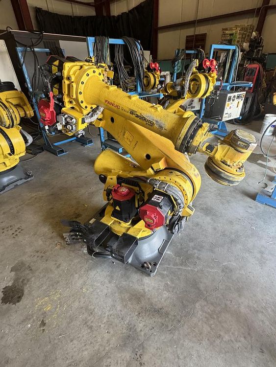 Fanuc R-2000iC/210F 6 Axis 210 kg
