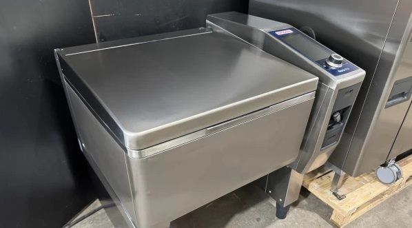 Rational iVario Pro L Tilting Frying Pan