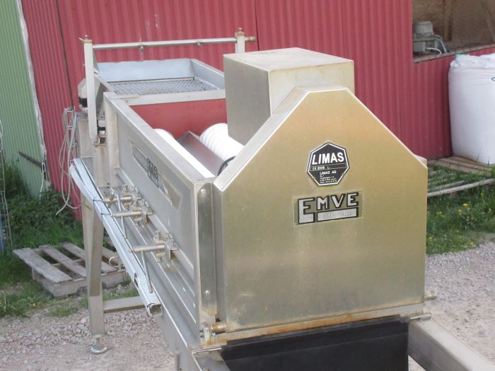 Limas Roller grader for peeled products