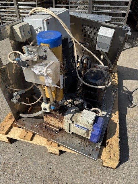 Ziegra ZBE 350 Ice Machine