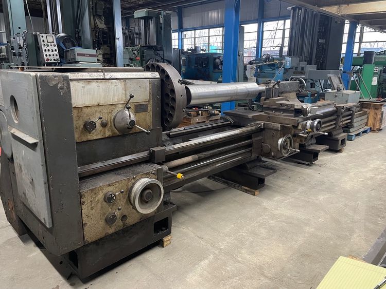 VDF Engine Lathe 1400 RPM V800