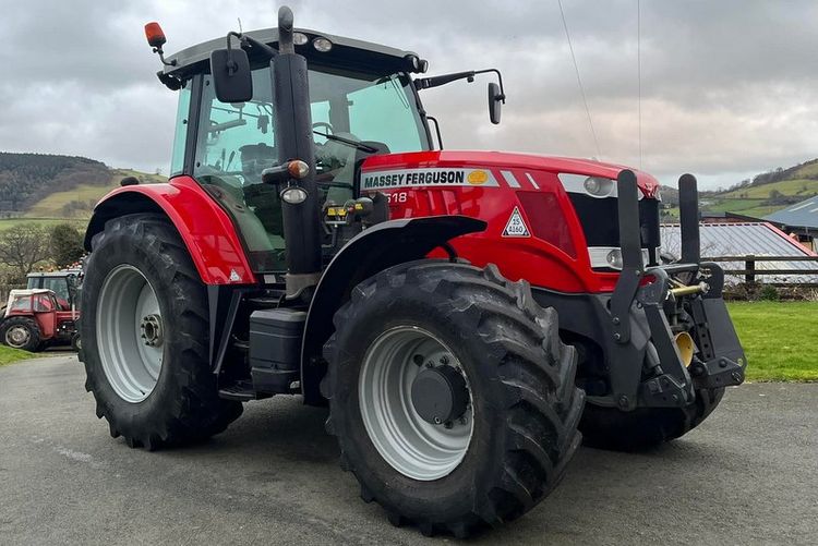 Massey Ferguson 7618 Tractor