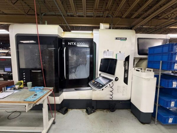 DMG Fanuc F31iB5 control system 20,000 rpm MORI NTX-1000SZM  2 Axis