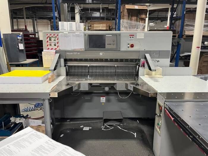 Polar 137 XT SYS