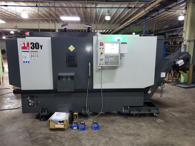 Haas Haas CNC 3,400 RPM ST-30Y 3 Axis