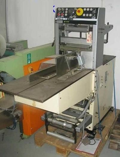 Sollas SB 250  Stretch film packing machine