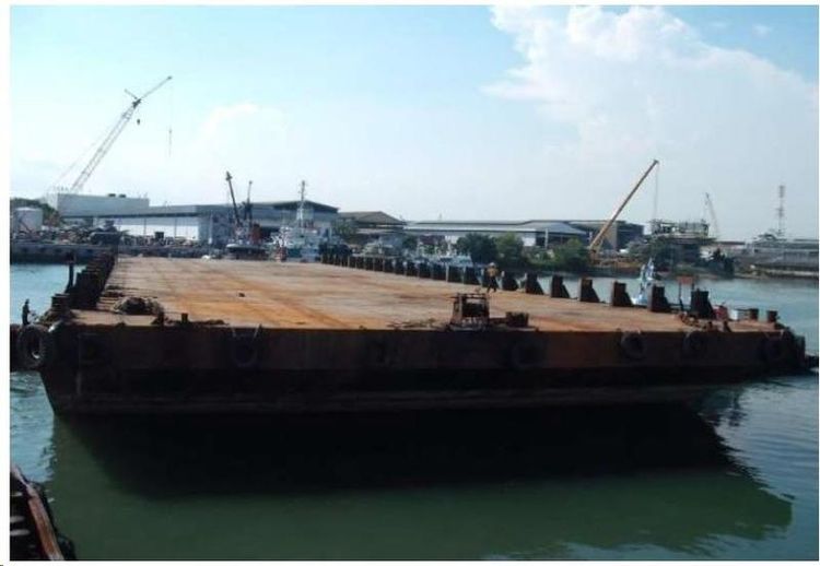 Malaysia Shipyard and Engineering 7600 DWT Barge