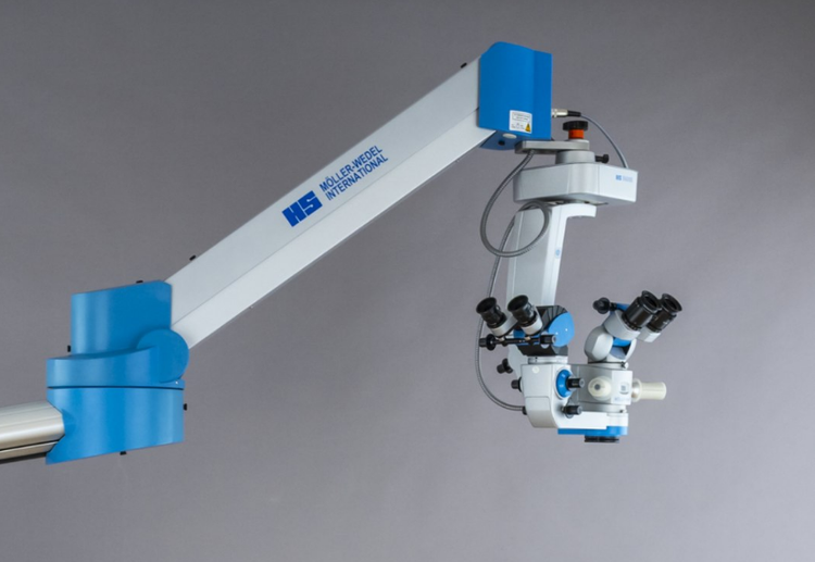 Möller-Wedel Hi-R 900 FS 3-31 Ophthalmic Operating Microscope